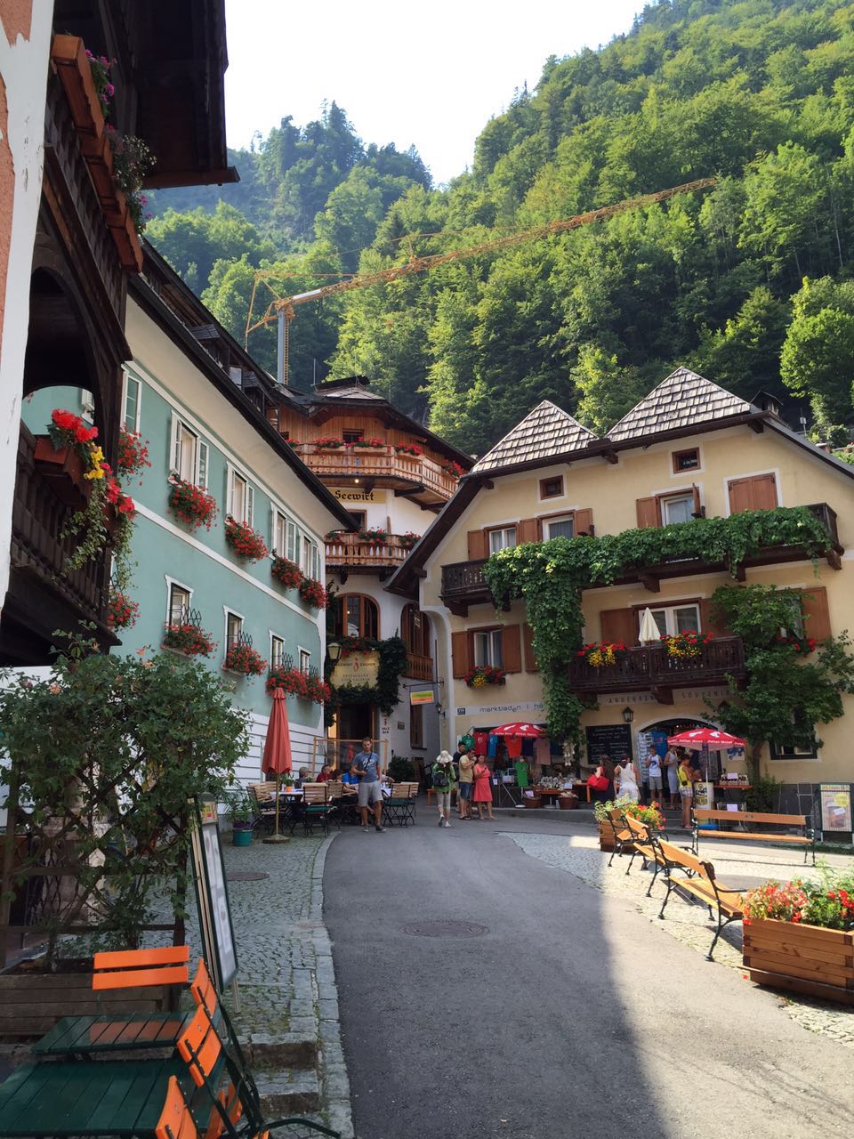 余教授奥地利乡村行：世界很美小镇的一组照片
